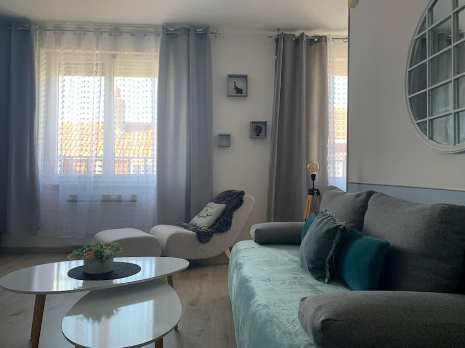 38 Maison Entiere,place De Parking Et Garage Pour Moto Velo A La Demande Holiday home Dunkirk