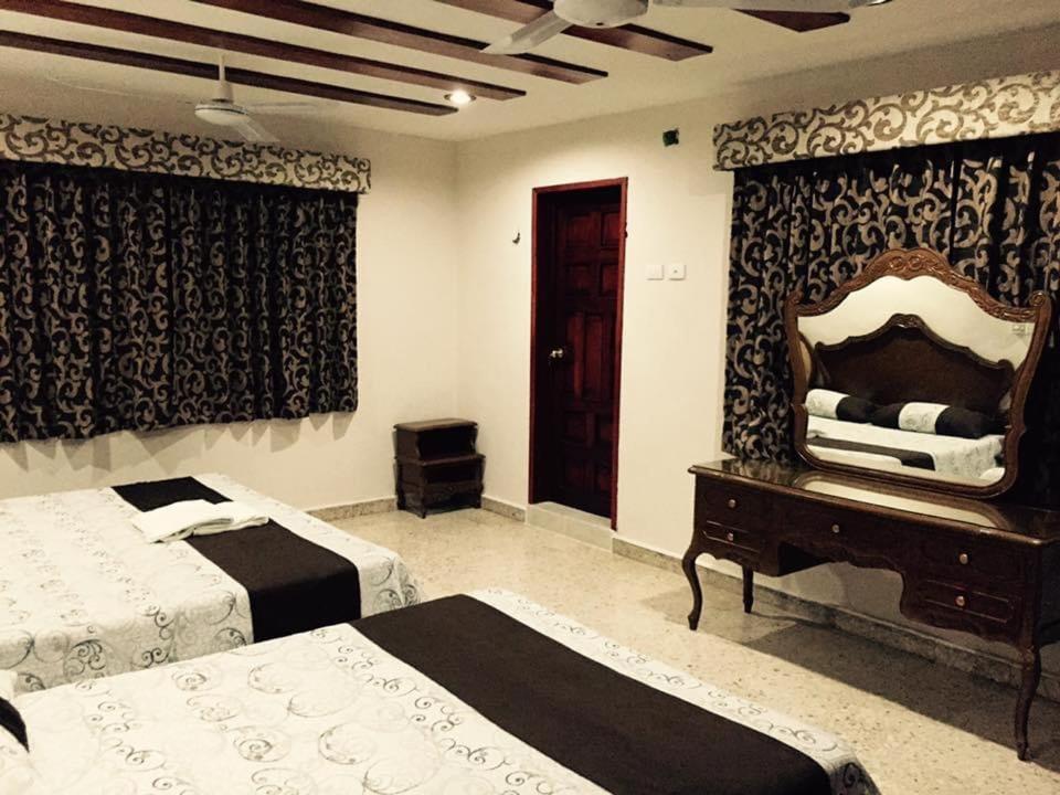 Hostal Kin-beh Hostel