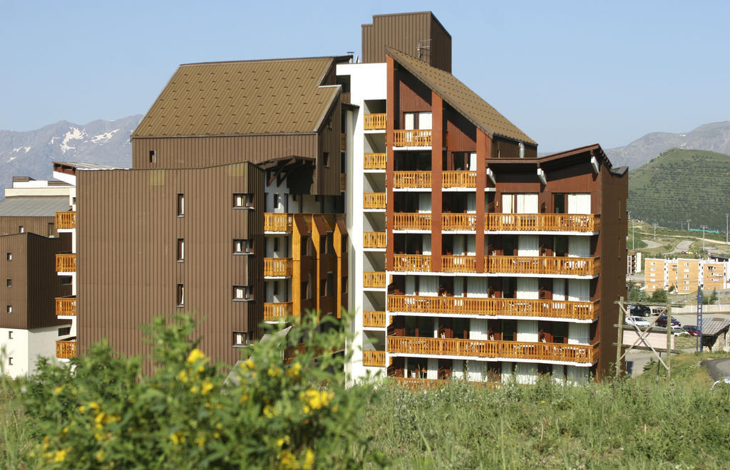 Aparthotel Maeva Les Melezes 2*