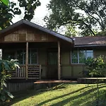 Nkuringo Bwindi Gorilla Lodge