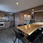 Vaujanylocations - Chalet Opaline