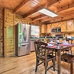 Sky Harbor Sevierville Cabin With Hot Tub And Deck!