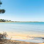 Surf Rest'N Bay