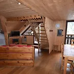 Vaujanylocations - Chalet Perin