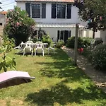 Chambre D'Hotes Dans Maison Conviviale A St Malo