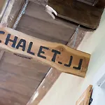 Chalet Jj