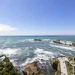 Modern Studio With Sea View On The Basque Coast In Biarritz - Welkeys