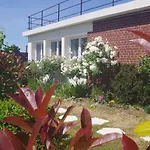 Studio Rez-De-Jardin