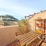 Apartment With Terrace At 150 Meters From The Sea