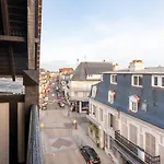 Apartment With Parking On Place De Morny