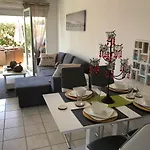 Appartement T2 Domaine D Arguin