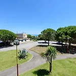 Le Palais De La Mediterranee