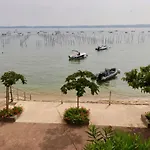 Comfortable, Renovated Studio In Top Cap Ferret Location, 1St Line With Bay View