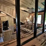 Studio Lessy - Centre Village - Aravistour