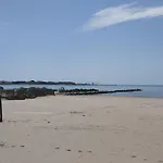 Duplex Pour 4-5 Pers, 35M2 - 300M Plages, Parking Prive