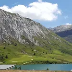 Studio 50 M Du Funiculaire Et Pistes