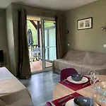 Douchka - Appartement Piscine Parking -