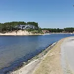 Maisonnette 5 Personnes Dans Residence Avec Piscine
