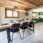 Chalet Savoya