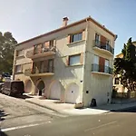 F2 + Garage Residence Front De Mer