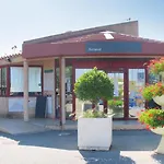 Celine Mobil Home