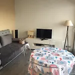 Joli Petit Appartement Renove Au Centre Du Boucanet