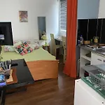 Petit Studio Fonctionnel Independant