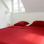 La Maison Bleue