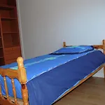 Comfortable Holiday Home 700 M From The Beach