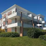 Studio - 700M Plage Port - 200M Golf - Wifi - Piscine