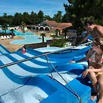 Bungalow Paisible A Saint-Jean-De-Monts Avec Piscine Partagee