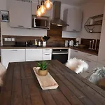 Vaujanylocations - Saphir 04