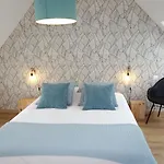 Maison Charmante Avec Vue Sur La Mer A Locquirec