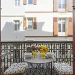 Charming Flat 4 Minutes From The Grande Plage Of Biarritz Away - Welkeys