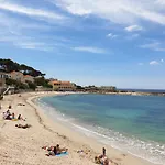 Grand Appartement 2 Chambres, Climatisation, Vue Mer, Bandol Centre
