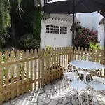 Beautiful Apartment In Isigny-Sur-Mer