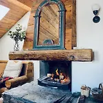 Charming Chalet, 3 Rooms, 6 To 8 Persons, Meribel, Les Allues