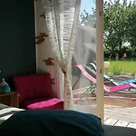 Gite 2 Pers Proche Plage Avec Jardin