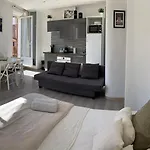Au Coeur Du Village Joli Studio