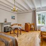 Maison Chaleureuse A Pordic Avec Jardin Et Cheminee