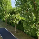 Cabourg - Bel Appartement Lumineux Avec Balcon Dans Residence Privee