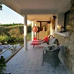 Appartement Tout Confort Refait A Neuf