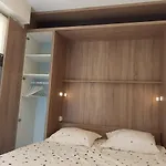 Appartement Confortable Avec Vue Sur La Mer A Quiberon 25 M²