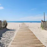 Appartement A Quelques Pas De La Mer Wifi Clim Parking