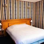Hotel Jolly Roger