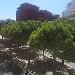 Charmant F2 Port Marianne