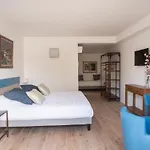 La Maison De La Cote Studios Et Appartements