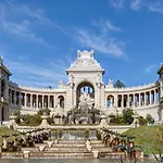 Le Studio Du Petit Palais Longchamp