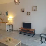 Studio En Plein Coeur De Marseille Entree Autonome