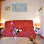 Studio Cabine 4 Pers. Proche Patinoire Et Pistes, Parking, Menage Inclus, Navette A Proximite - Fr-1-241-157